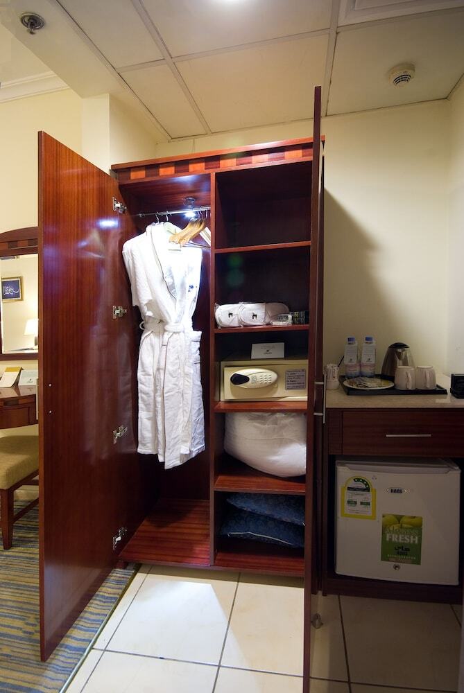 Al Eiman Al Qibla Hotel Medina Eksteriør billede
